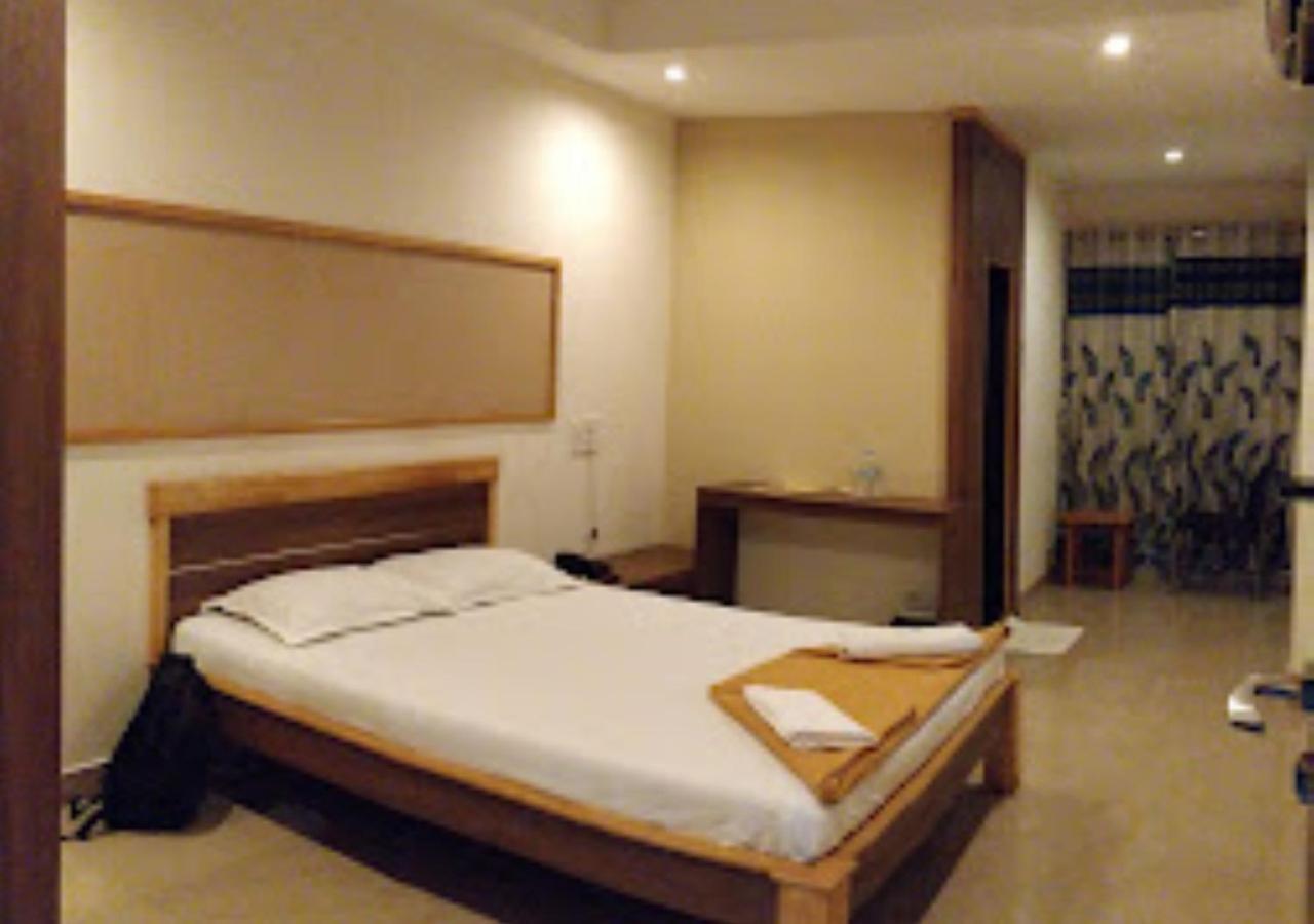 Hotel Jaltarang Kalmath Kankavali Exterior foto