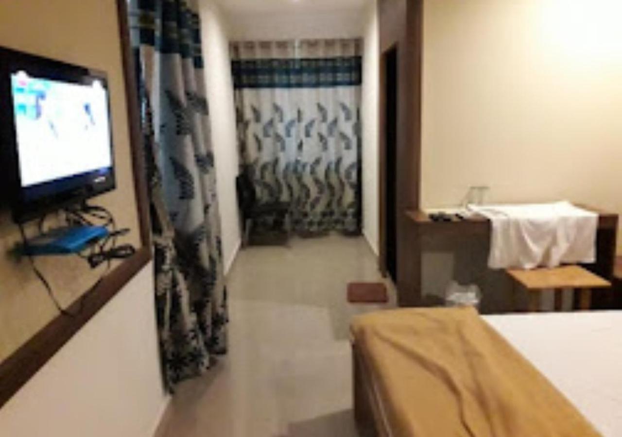 Hotel Jaltarang Kalmath Kankavali Exterior foto
